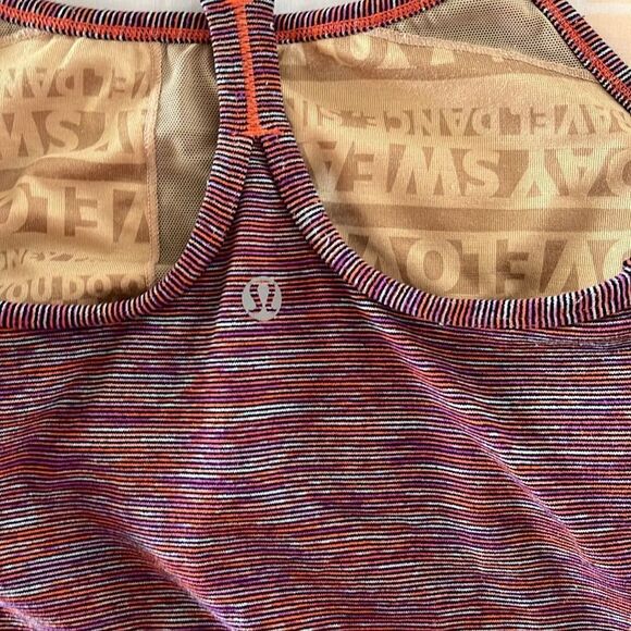 Lululemon Power Y Tank Size 2 GUC Purple space dye - Picture 4 of 4